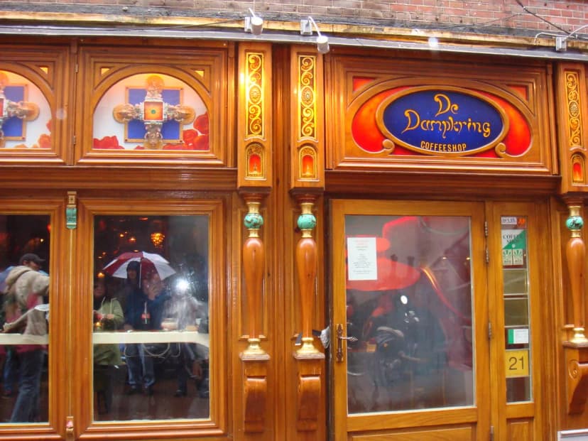 8 Best Coffeeshops and Tips for Amsterdam (2026)