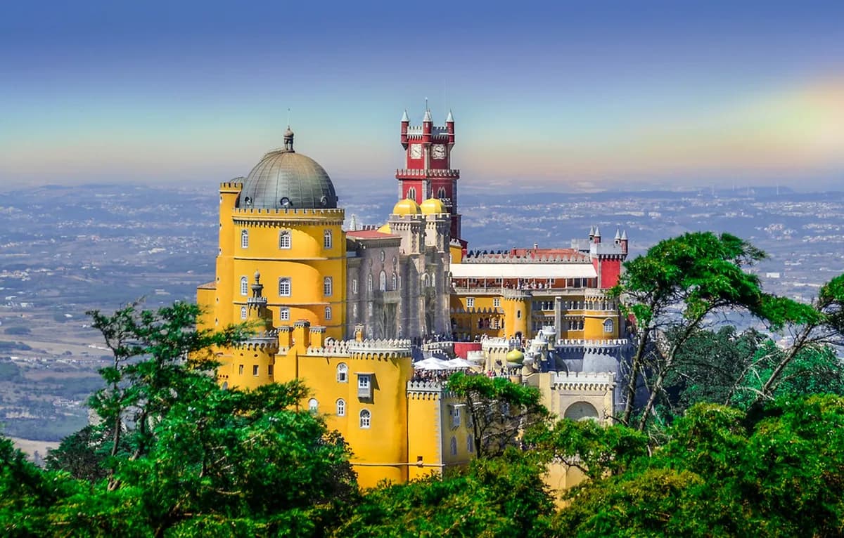 10 Best Day Trips From Lisbon Travel Guide (2026)