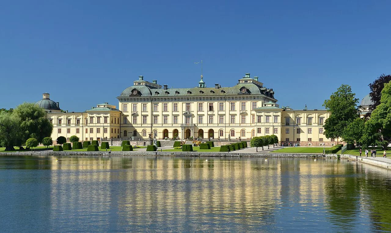 6 Best Day Trips from Stockholm: Local Guide & Logistics (2026)