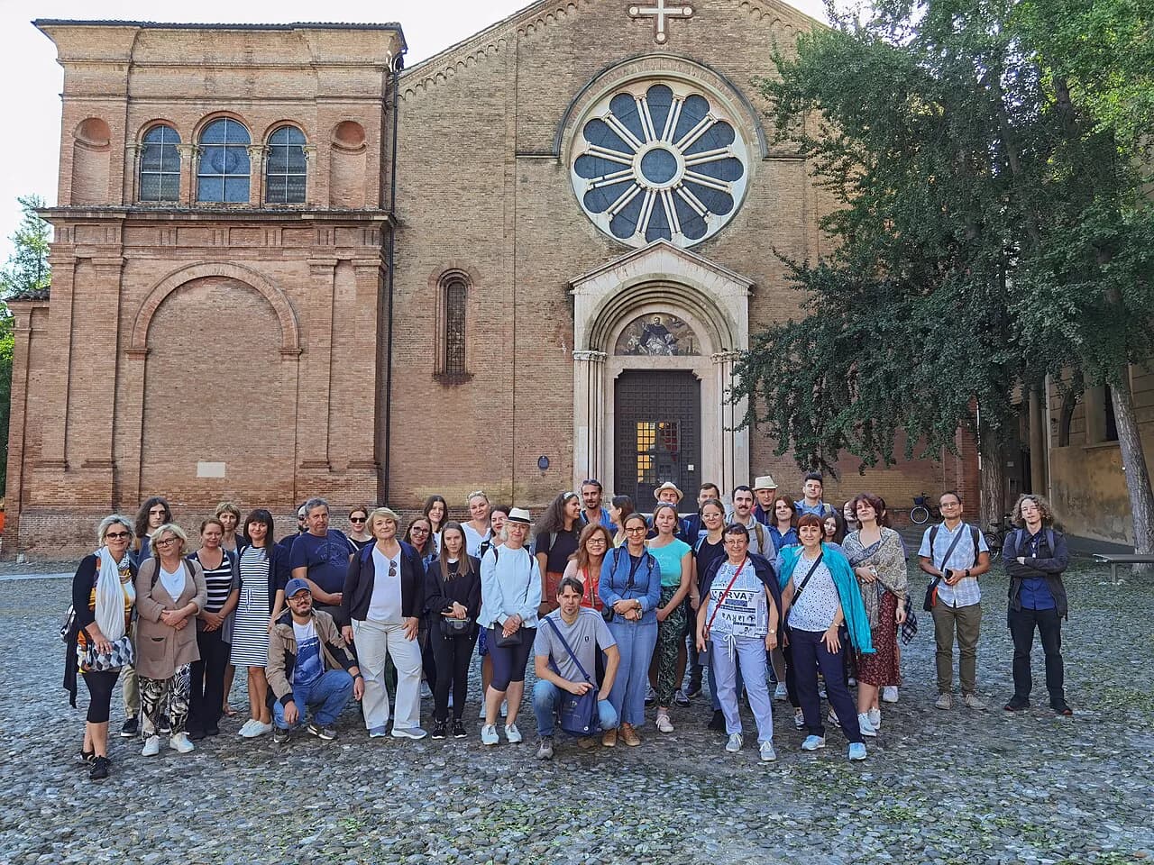 Best Time to Visit Bologna Without Crowds (2026 Guide)