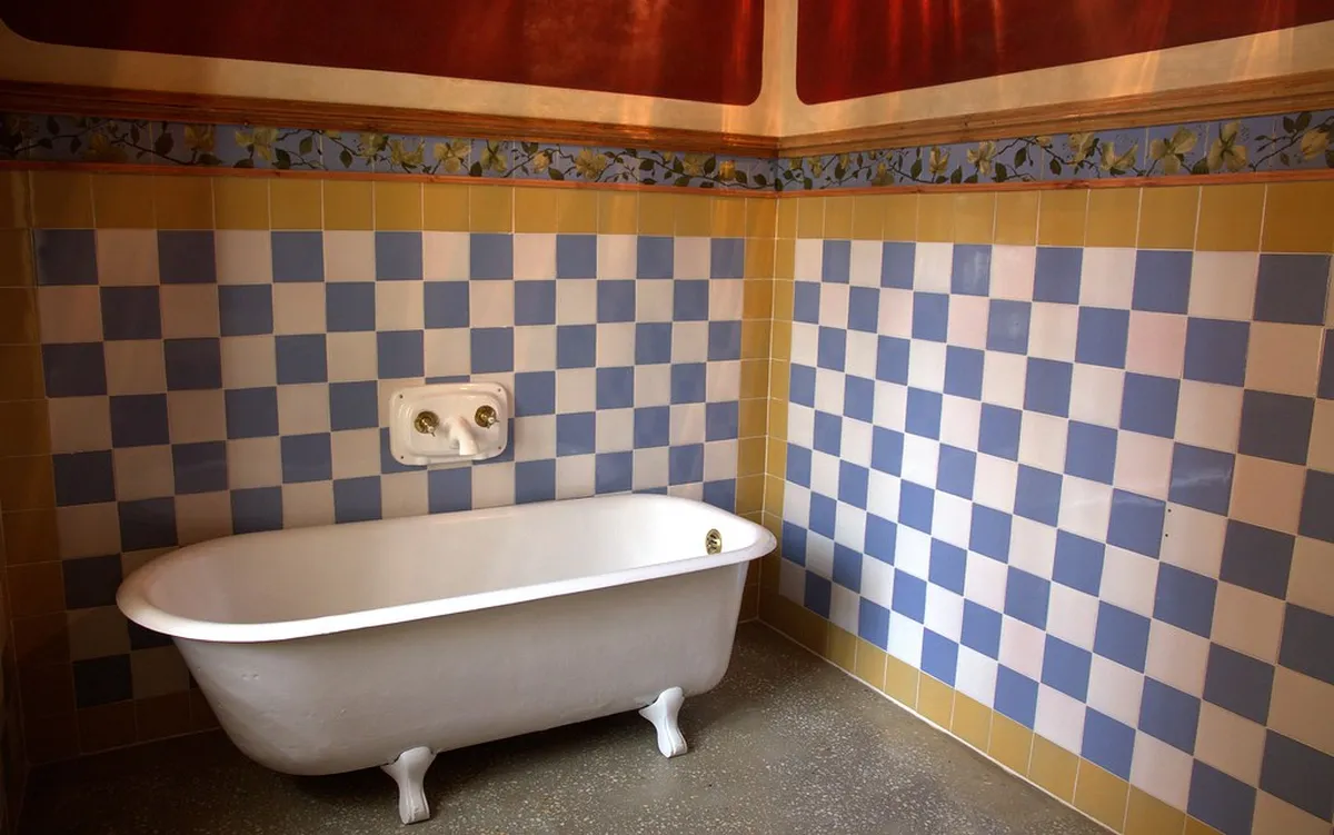 Casa Vicens Barcelona: Gaudí's First Masterpiece Visitor Guide