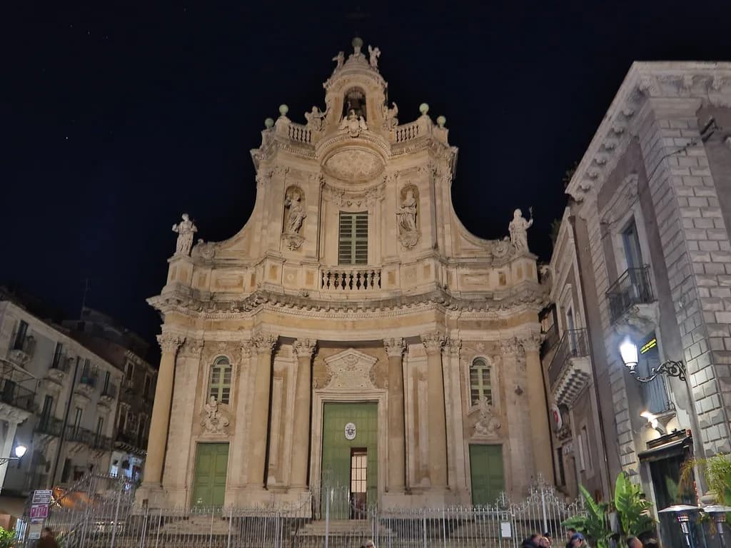 Basilica della Collegiata: Catania Visitor Guide