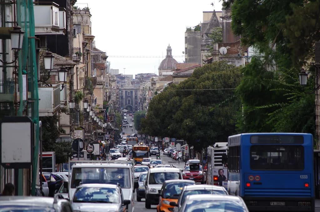 Via Etnea, Catania: A Shopping and Strolling Guide