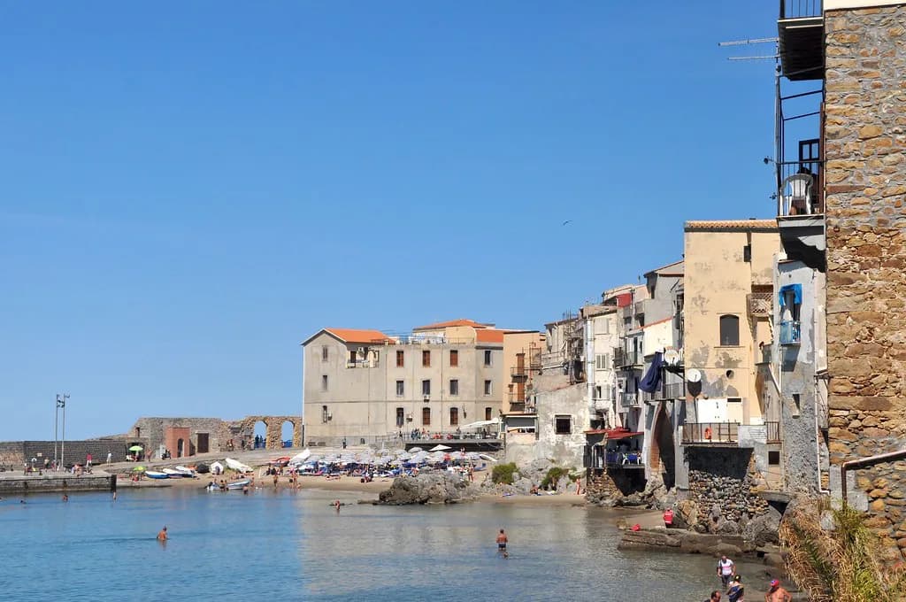 Cefalù Street Art and Artisan Workshops: A Craft Lover's Guide