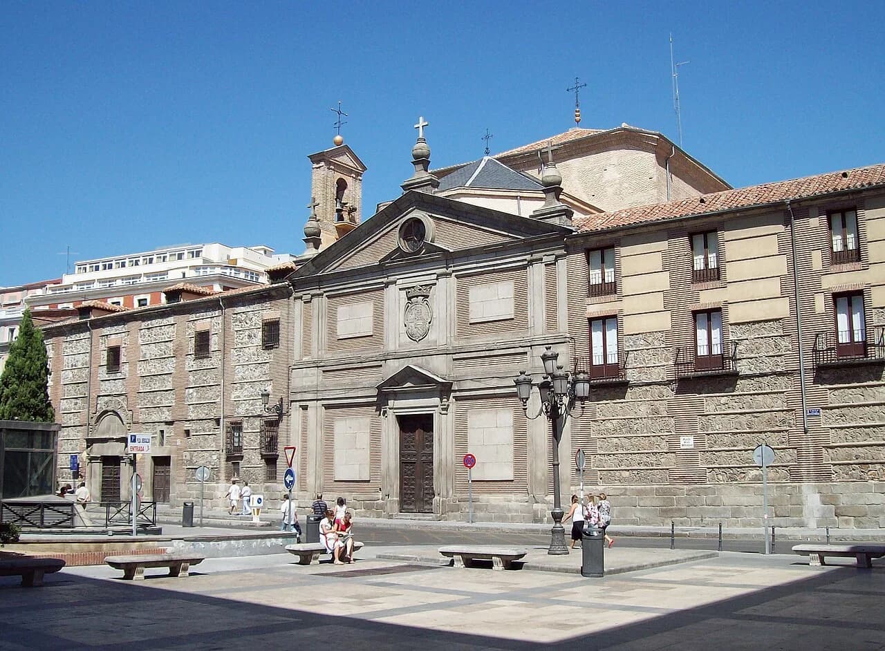 Monasterio de las Descalzas Reales Visitor Guide: Plan Your Madrid Visit