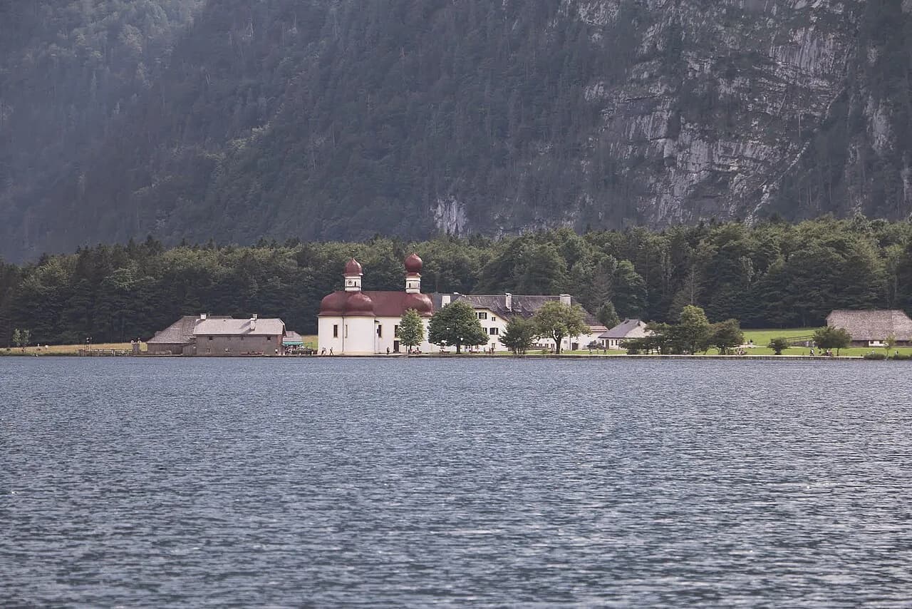 Königssee Day Trip from Salzburg: Transport, Timing & Costs