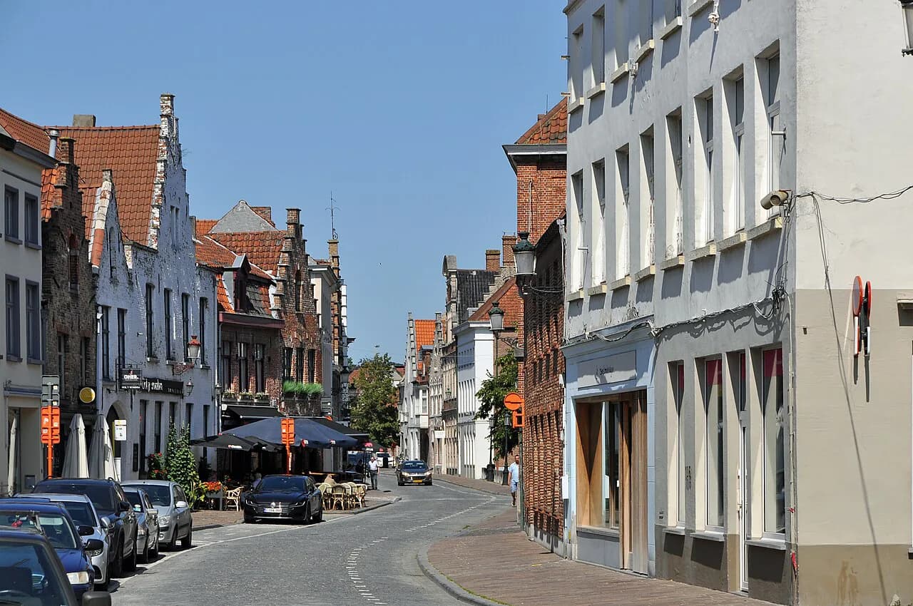 Langestraat Bruges: The City's Local Food and Shopping Street