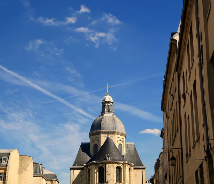 Le Marais Paris Guide Travel Guide