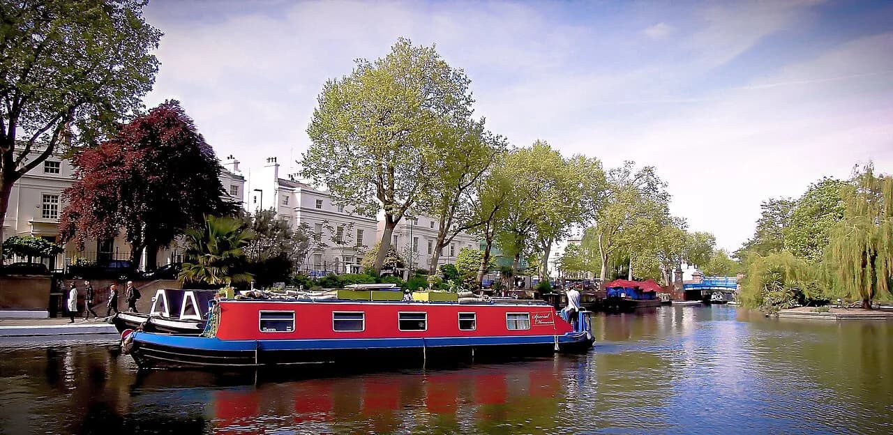 Little Venice London Walk: Route Maps, Stops & Local Tips