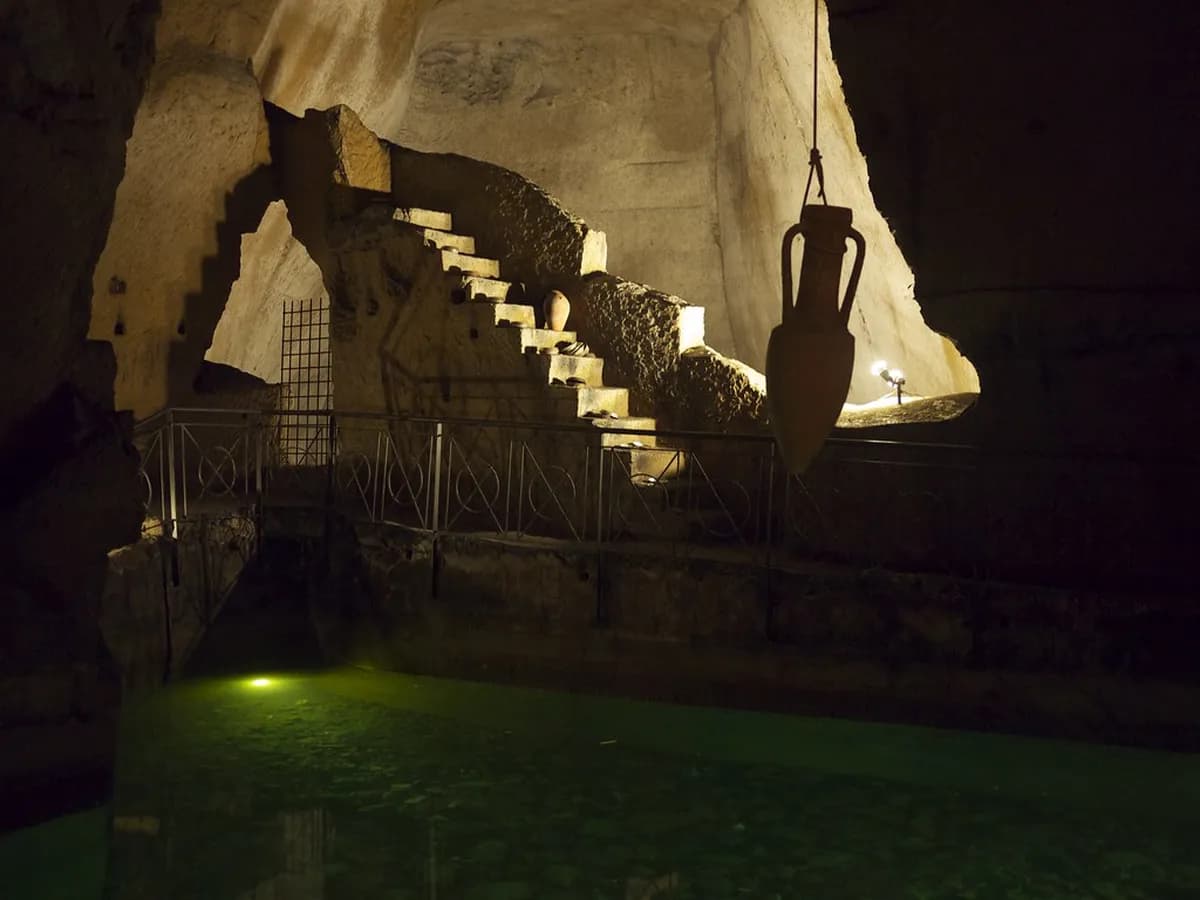 Napoli Sotterranea Visitor Guide: 10 Things to Know
