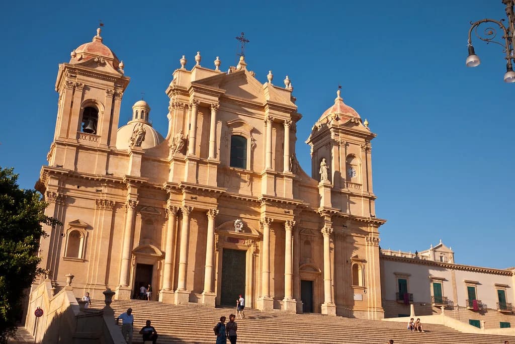 Noto in One Day: A Slow Baroque Itinerary