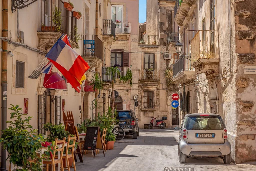 Ortigia Guide: Walking Syracuse's Historic Island District