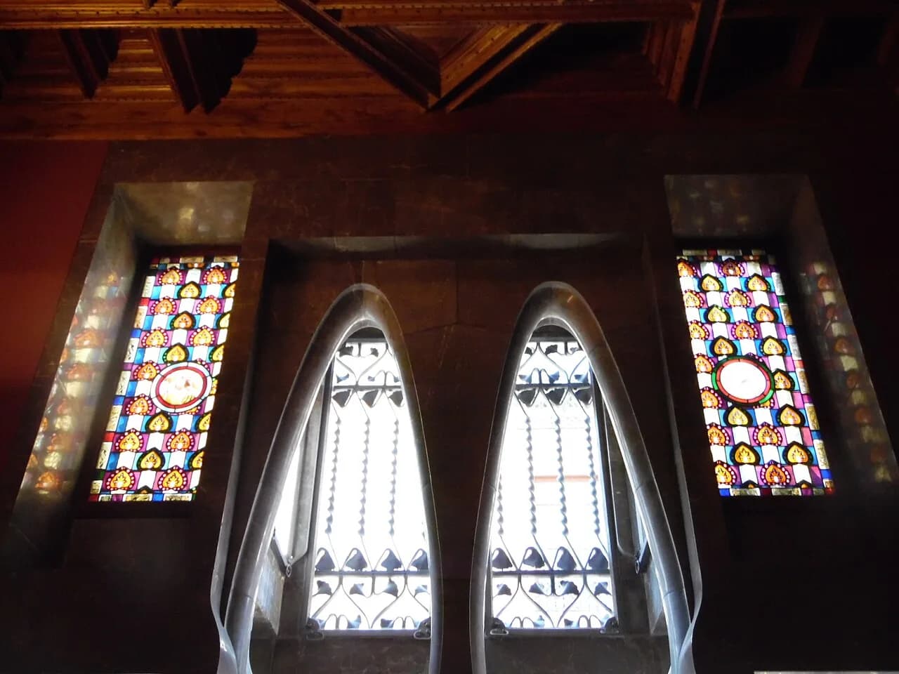 Palau Güell Visitor Guide: Plan Your Visit to Gaudí's Palace