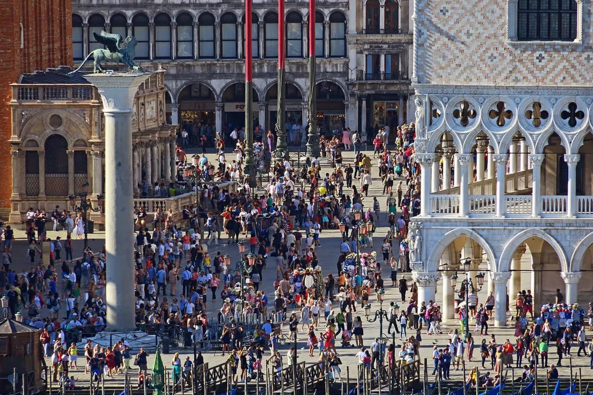 Palazzo Colonna Visitor Guide: Hours, Tickets & What to See