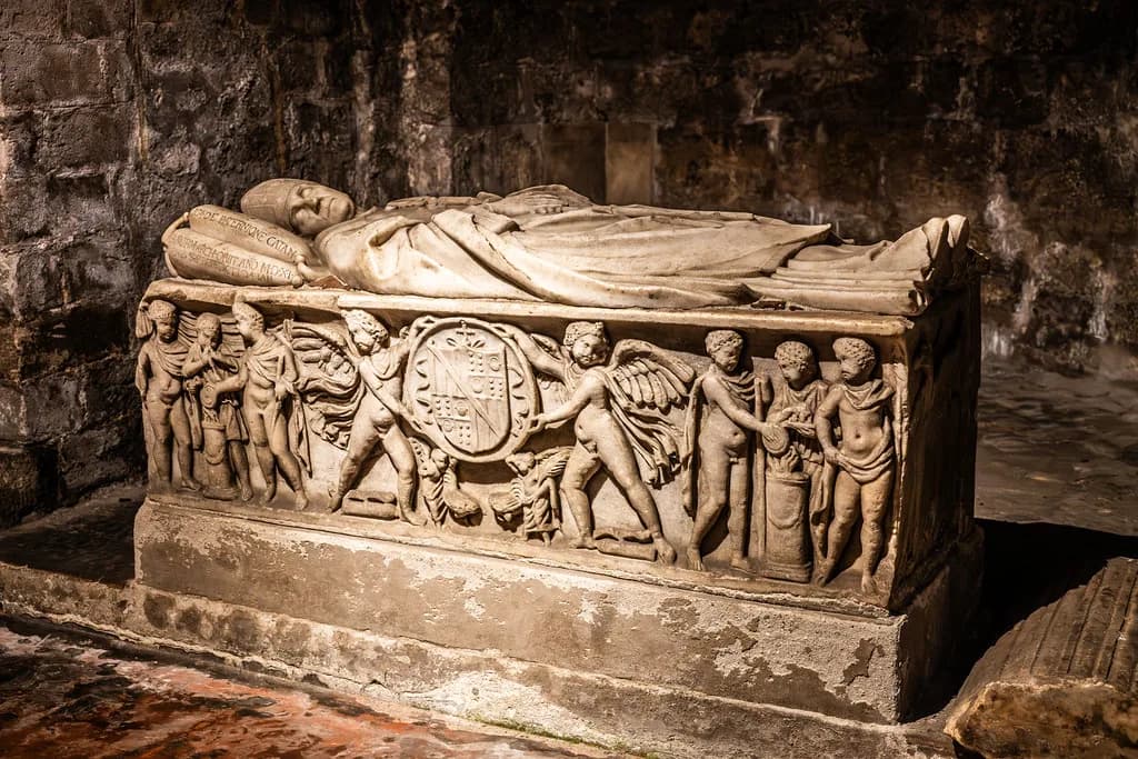Palermo Cathedral Guide: Free Floor vs Ticketed Roof
