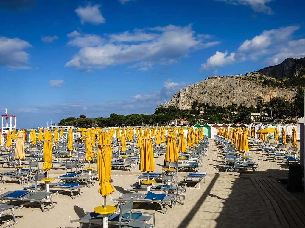Mondello Beach Visitor Guide: Lidos, Free Beach and Getting There