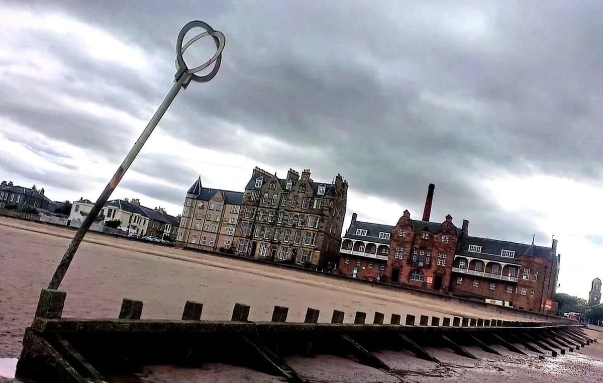 Portobello Edinburgh: A Seaside Guide for 2026