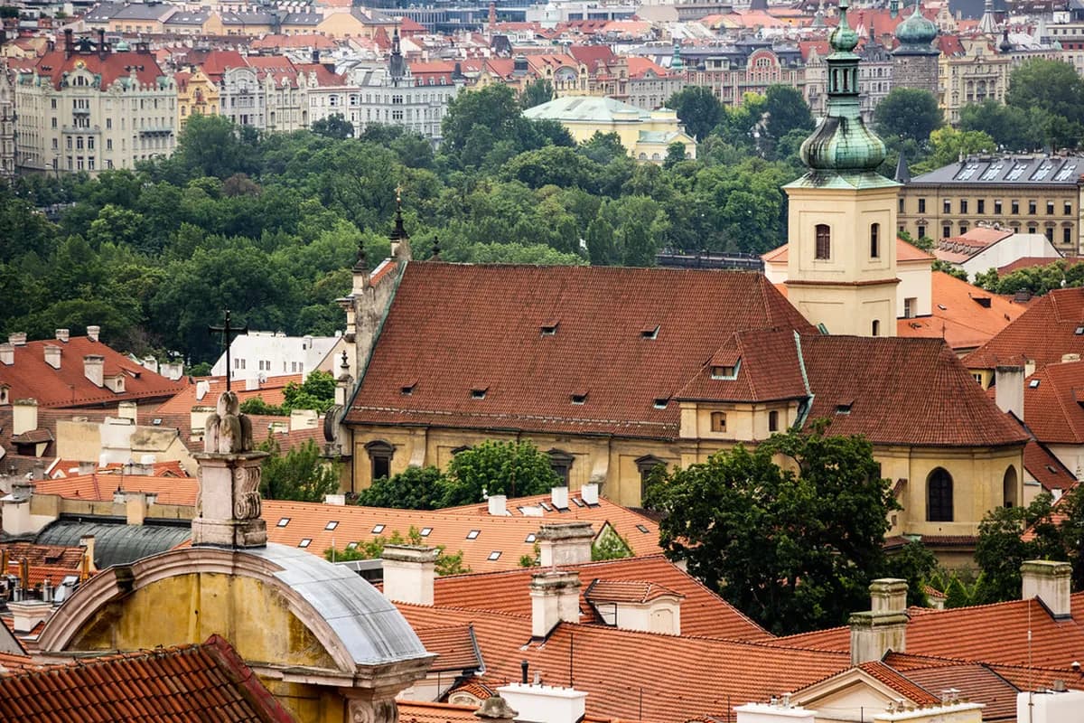 Prague Attractions: 8 Hidden Gems Most Tourists Miss (2026)