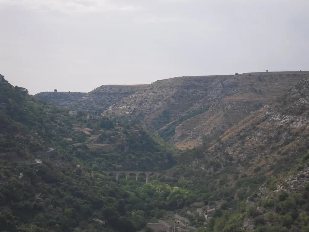 Ragusa Viewpoints: Best Panoramic Spots Across Ibla and Superiore