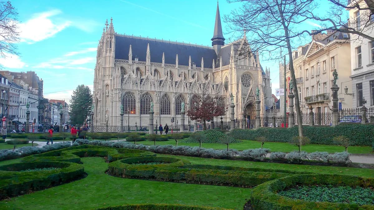 Sablon Brussels Guide: 2026 Neighborhood Tips