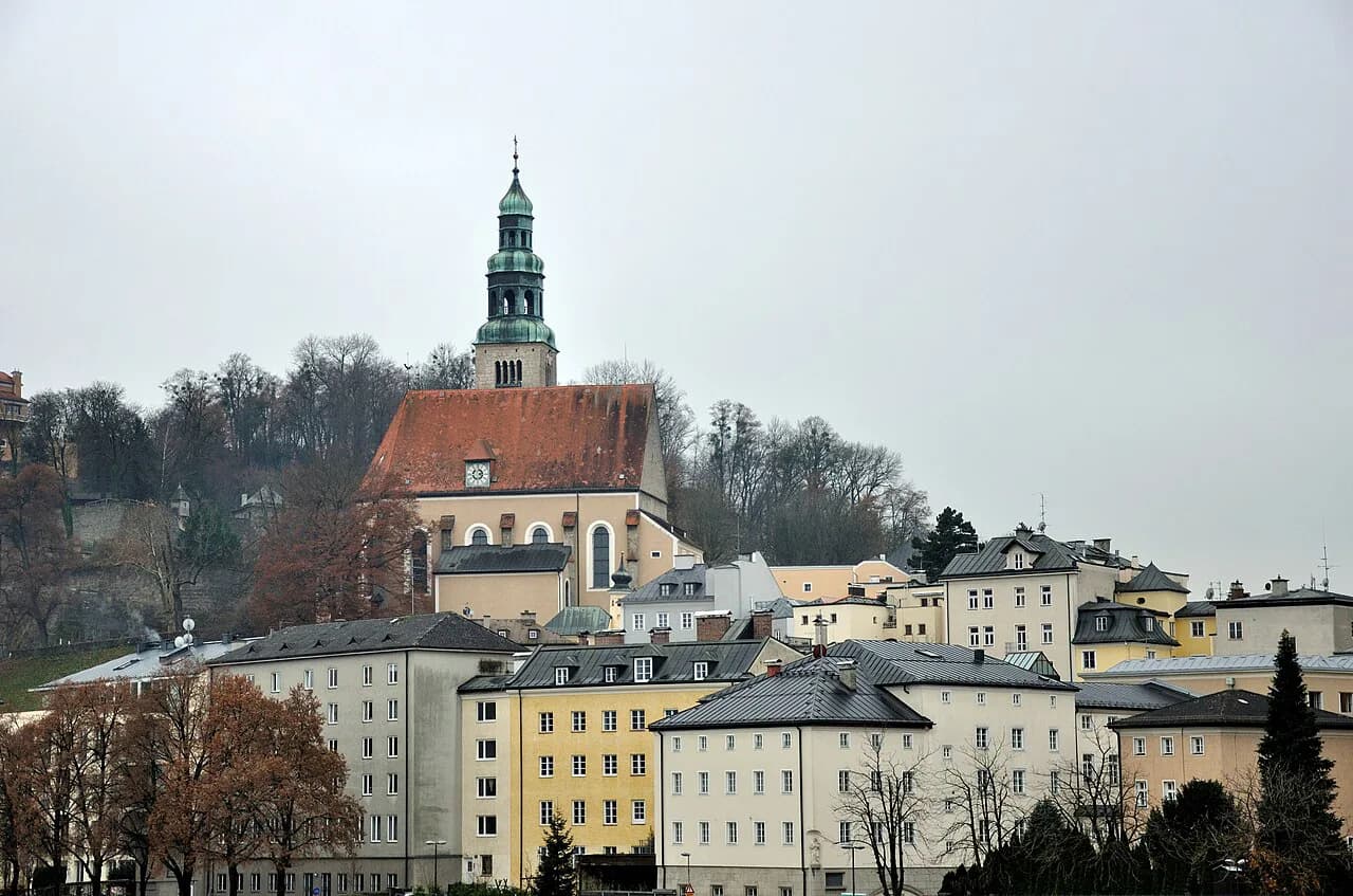 Salzburg Neighborhoods Guide: Which Area Is Right for You?