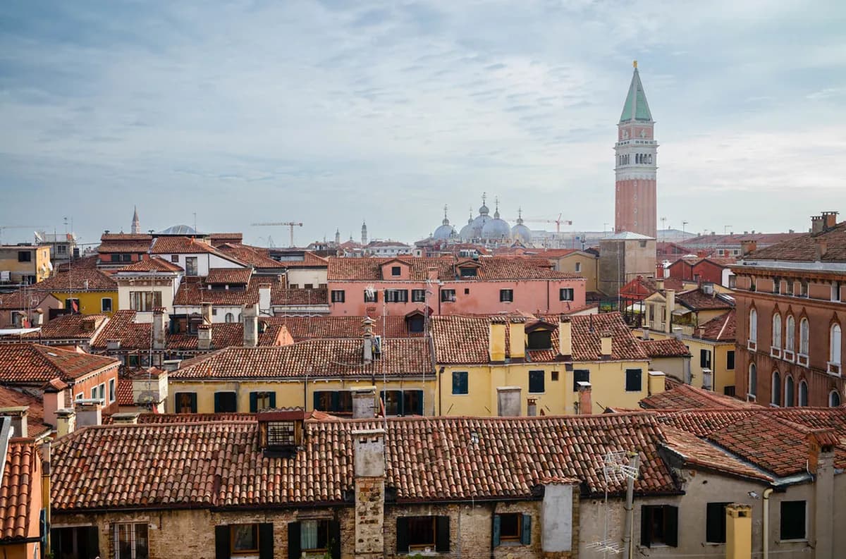 Scala Contarini del Bovolo Visitor Guide: History, Tickets & Tips