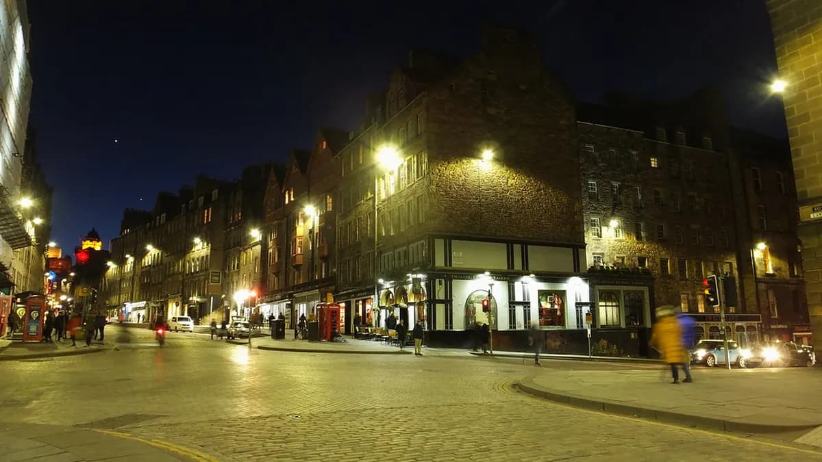 Secret Spots in Edinburgh: 13 Local Hideaways