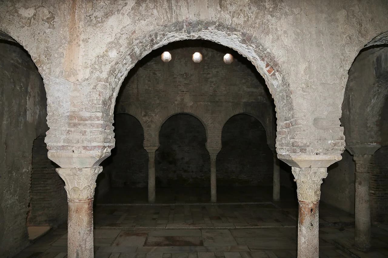 Secret Spots in Granada: Hidden Gems Beyond the Alhambra (2026)