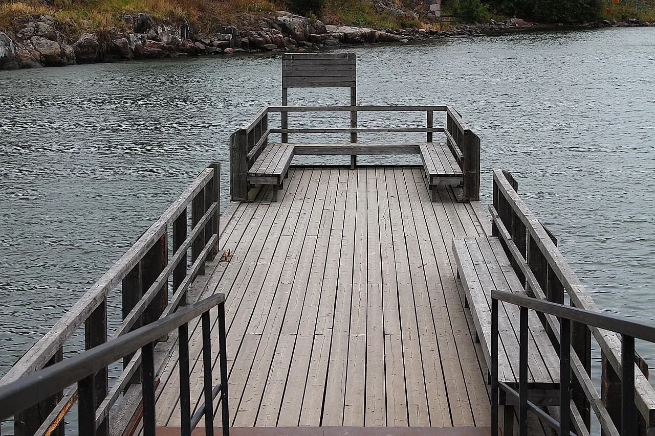 Suomenlinna Helsinki Guide: Ferries, the Blue Route, and 2026 Updates