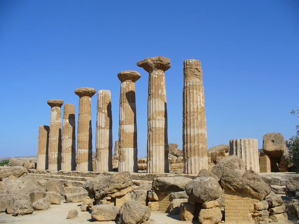 Temple of Heracles in Agrigento: Ruins and Visiting Guide