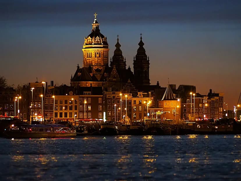 15 Best Things to Do in Amsterdam at Night (2026)
