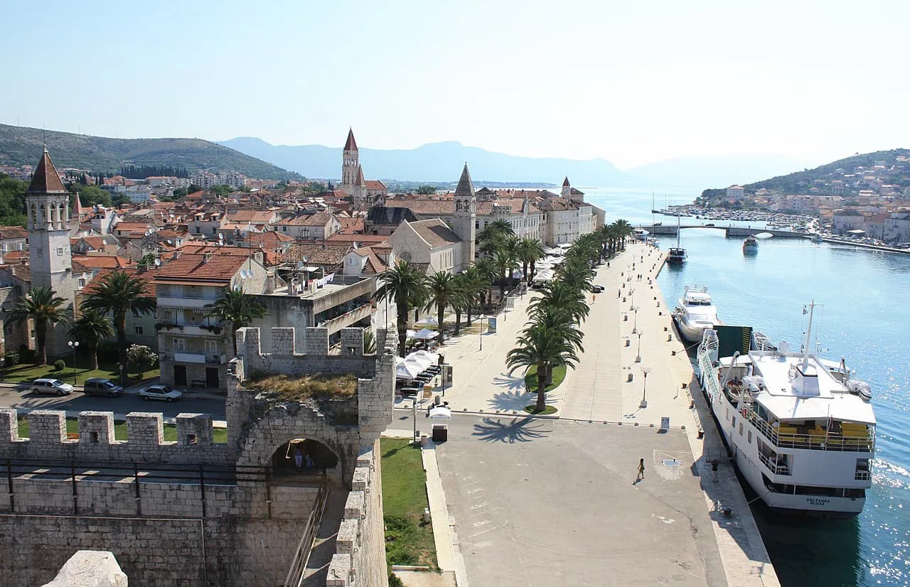 Trogir Day Trip from Split: Complete 2026 Itinerary & Transport Guide