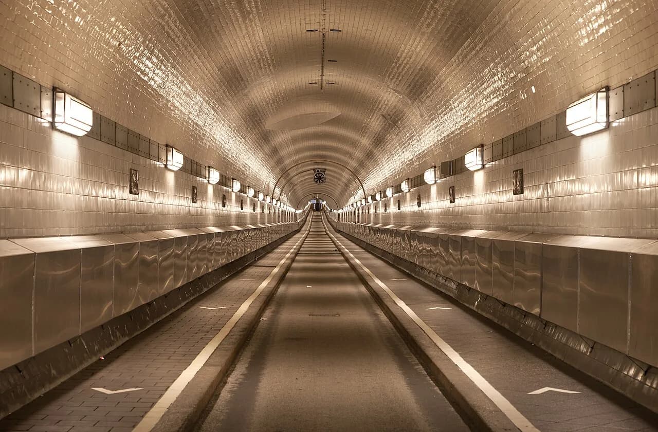 9 Unique Things to Do in Hamburg (2026 Local Picks + Planning Tips)