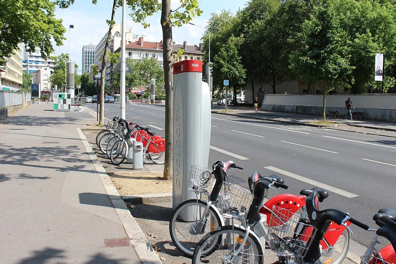 12 Unique Things to Do in Lyon: Traboules, Murals, and Local Flavors