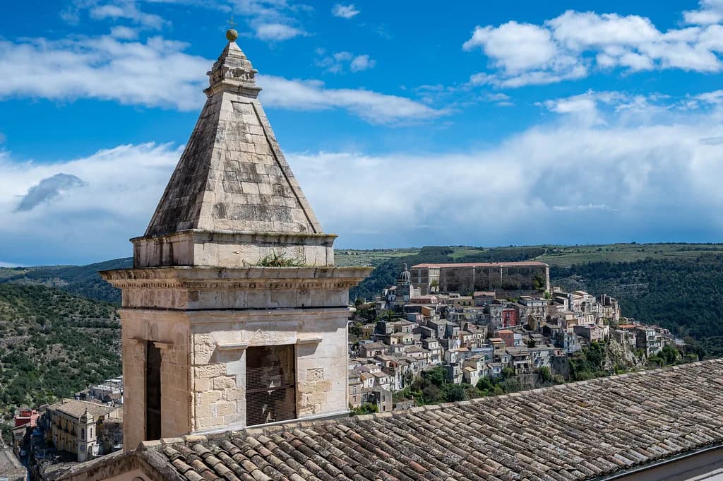 Where to Stay in Ragusa: Ibla vs Superiore, Compared