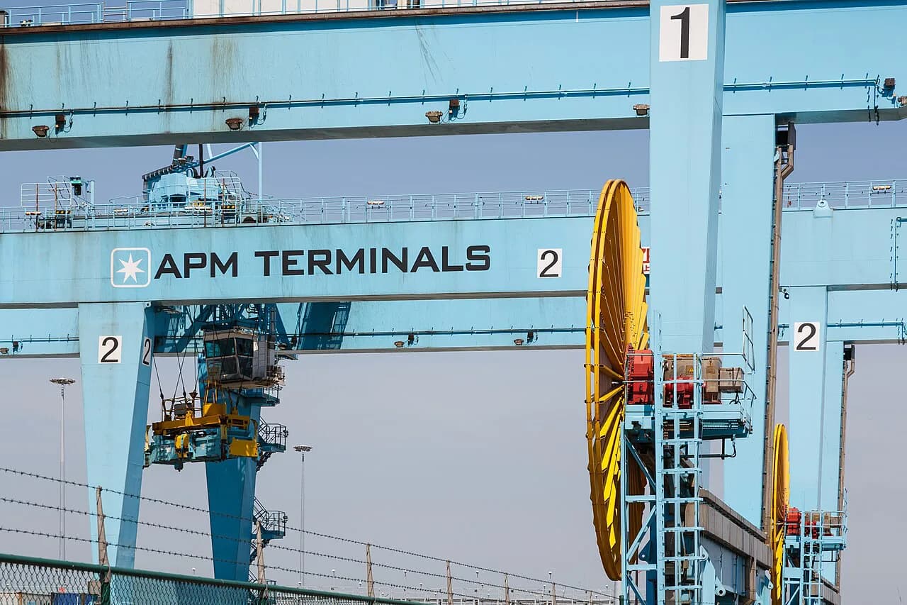 Zeebrugge Day Trip from Bruges: Logistics, Sights and Coastal Tips
