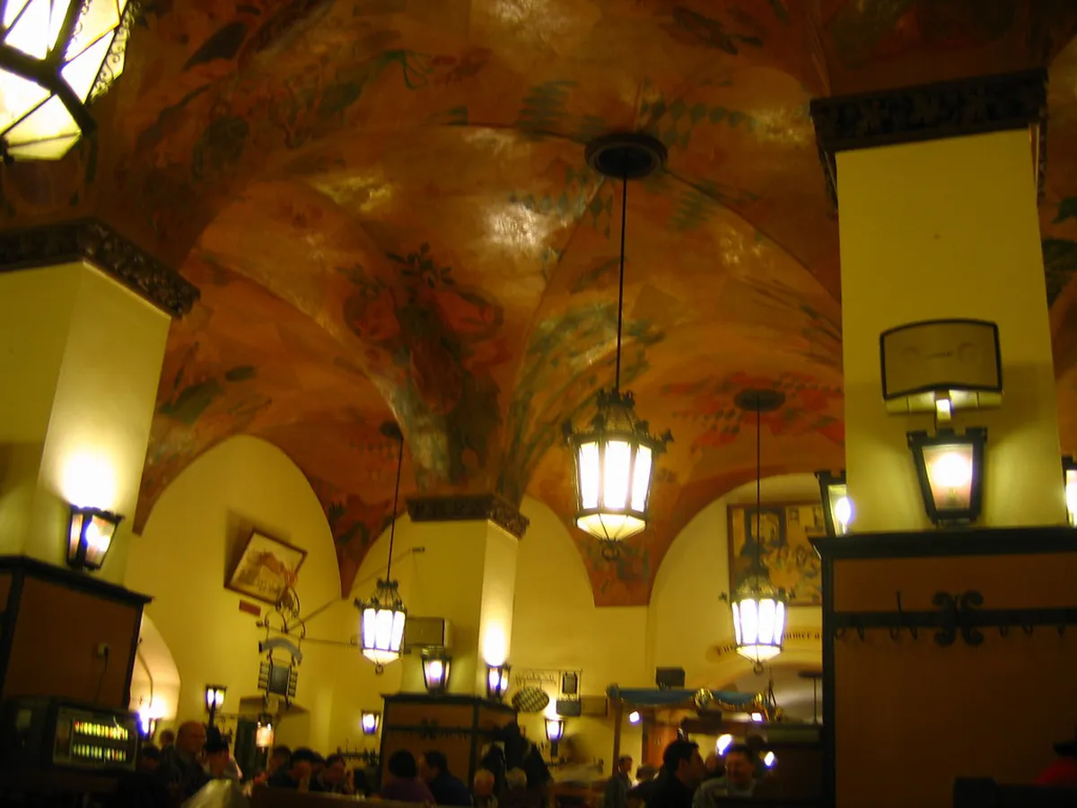 How to Plan Your Munich Beer Garden Day — a scene in Munich