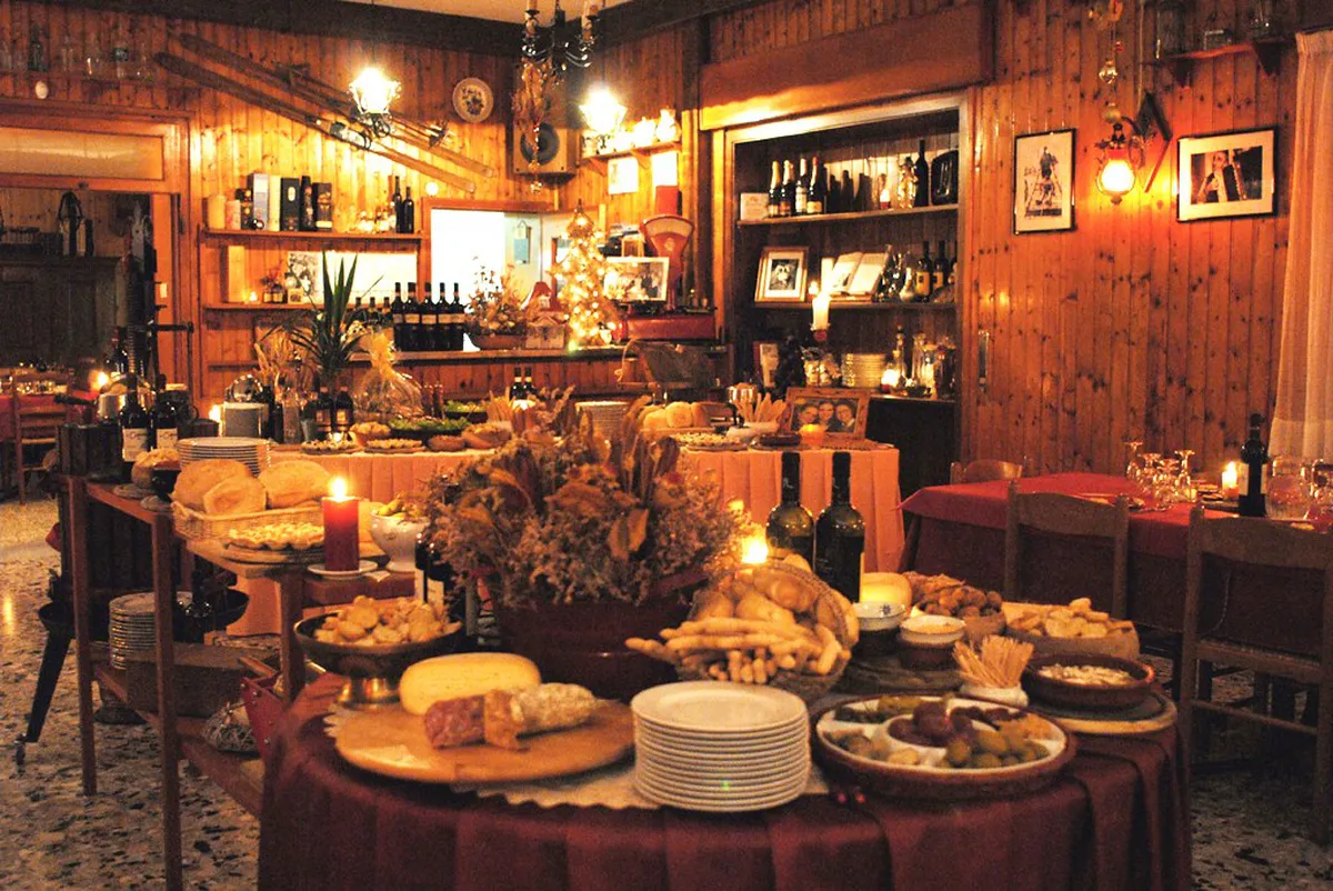 8 Best Local Restaurants in Bologna — a scene in Bologna