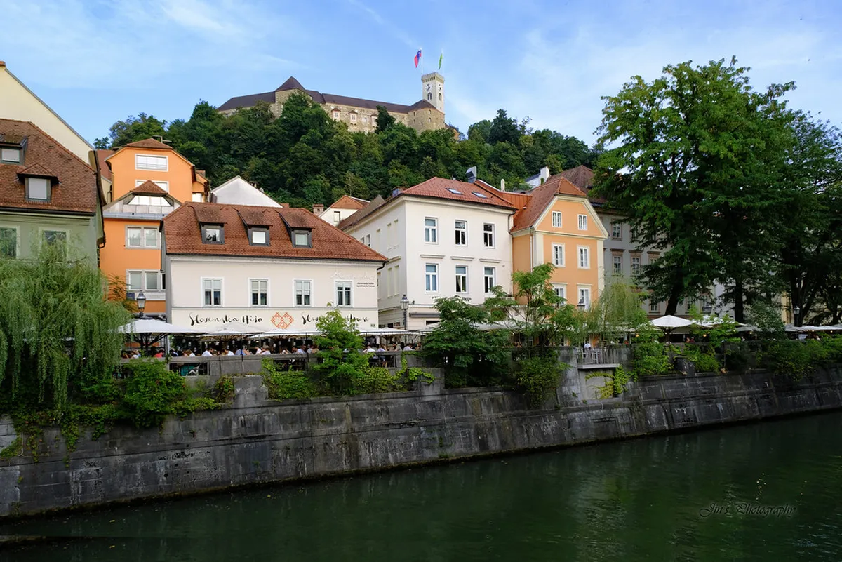 Off-Season Logistics: Closures, Fog, and Price Drops in Ljubljana