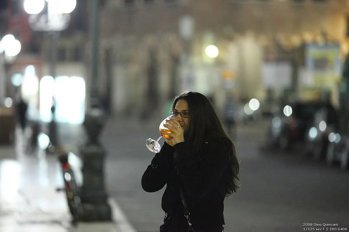 Dining and Aperitivo on Via IV Novembre in Verona