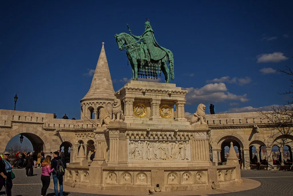 The Façade Rehab Project: Budapest's Officially Sanctioned Murals — Budapest, Hungary