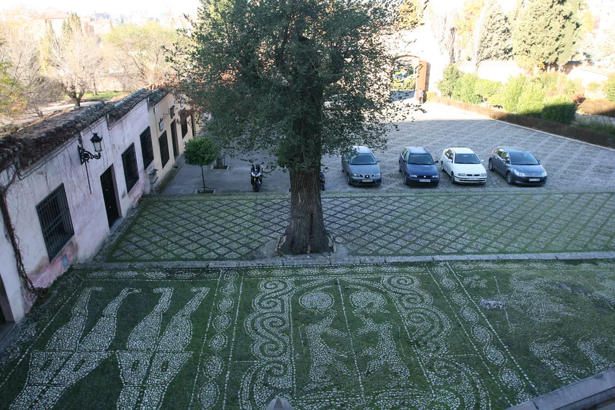 How to Get to the Cartuja Monastery from Central Granada