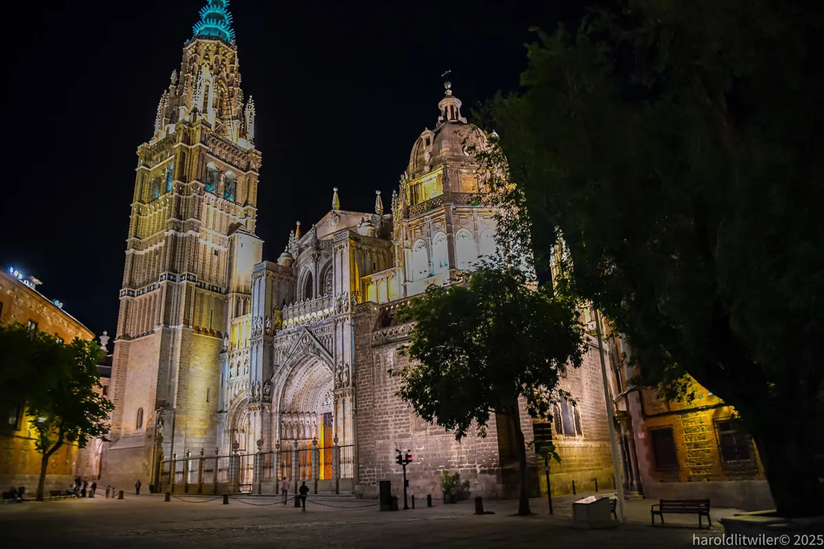 What to See Inside: The Baroque Highlights in Granada
