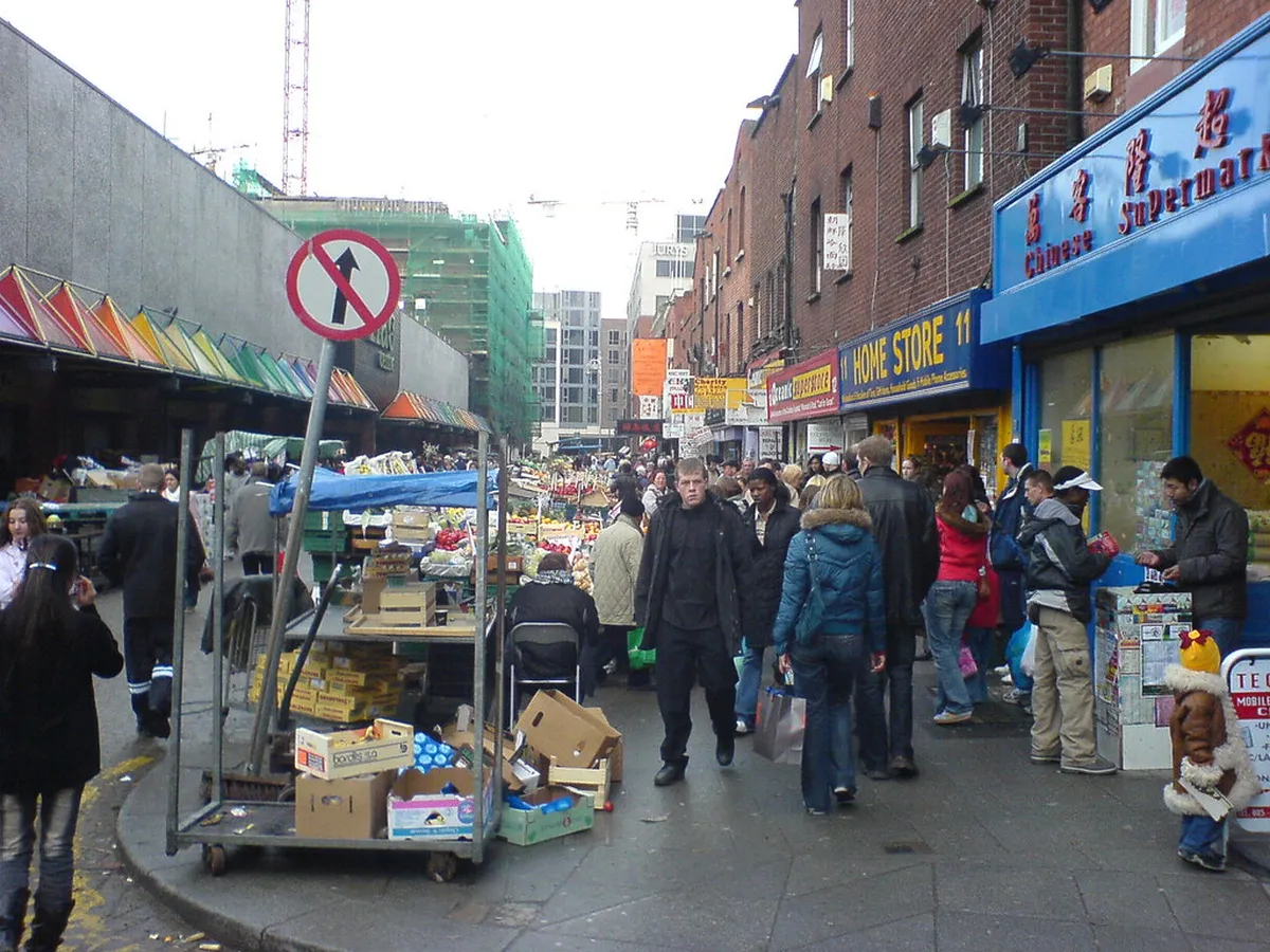 Weekday Stalls and Neighborhood Markets in Dublin