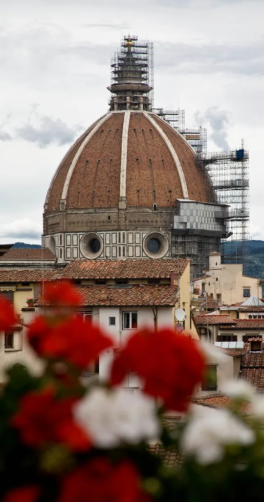 11 Best Florence Rooftop Bars for Drinks and Views in Florence