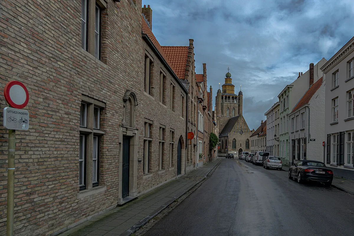 The Jeruzalemkerk chapel and Adornes estate almshouses in Bruges — 1