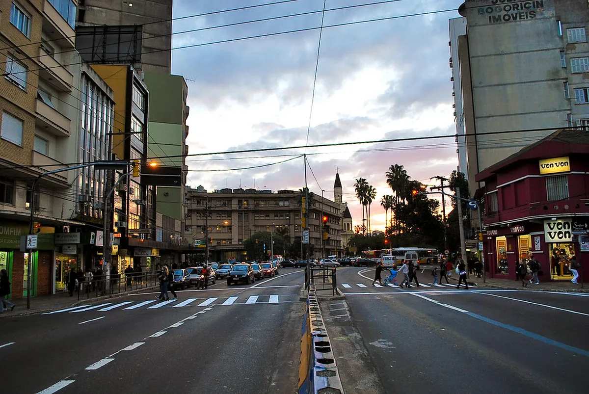 Street scene in Bonfim Porto neighborhood with local shops and architecture