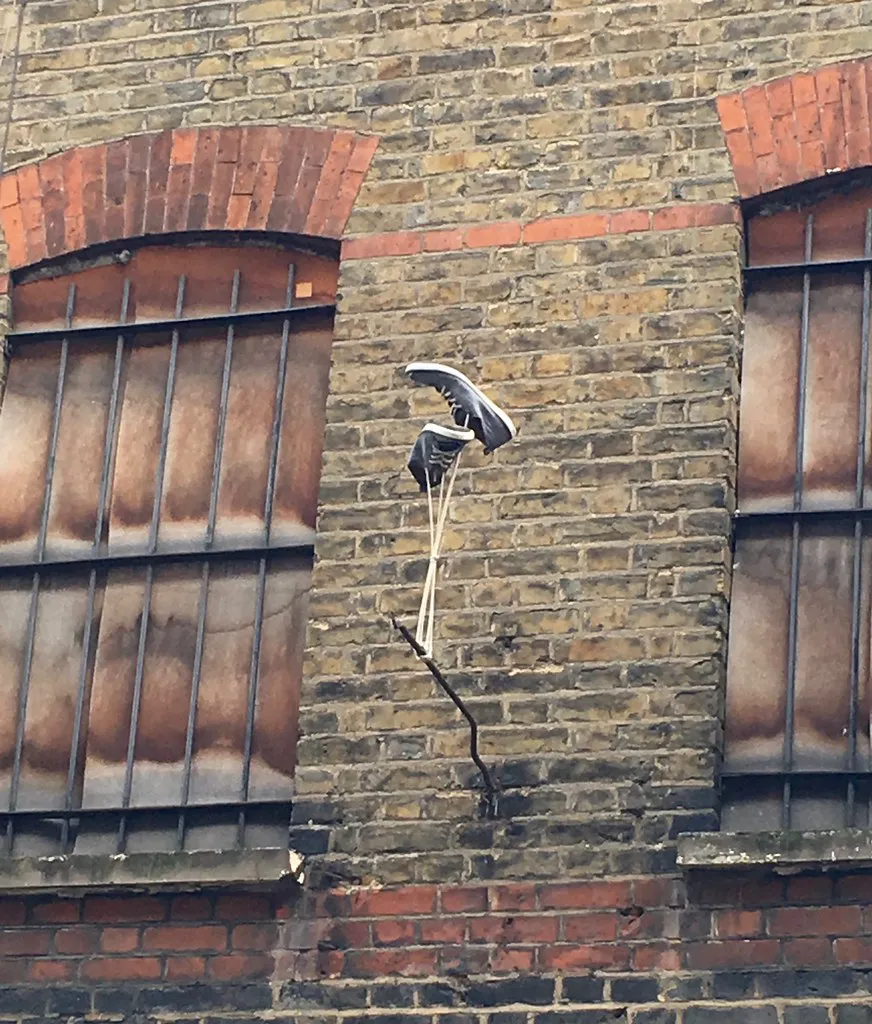 Guided Alternative Walking Tours Paid in London