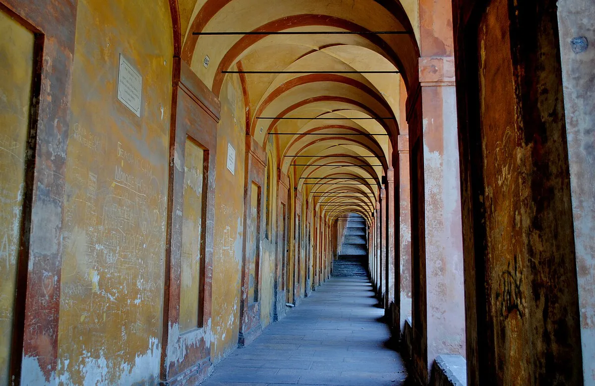 Wooden anatomical theatre with carved statues inside Bologna's Archiginnasio palace — 1
