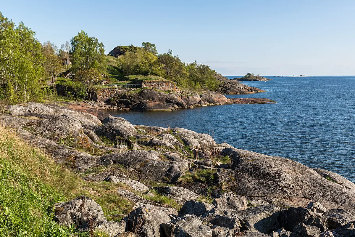Wildflower meadow beside old fortification walls on Vallisaari island near Helsinki — 1
